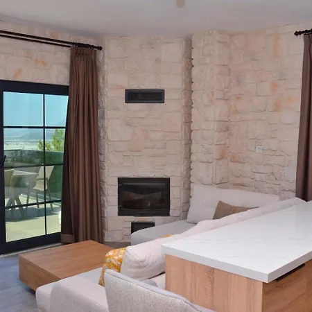 Willa Olive Branch Kaş